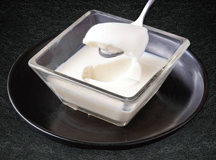 なめらか自家製杏仁プリン